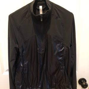 Lululemon windbreaker